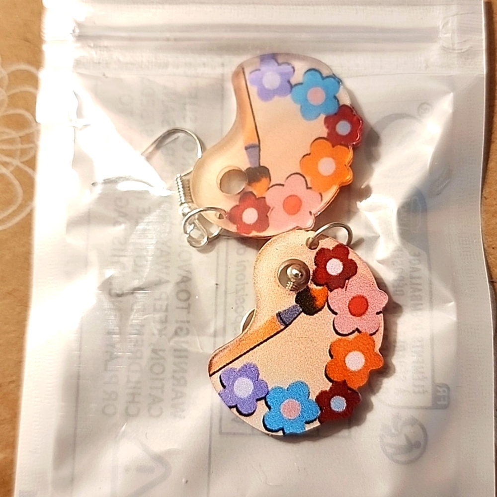 Acrylic Earrings - Paint Padlet NWT